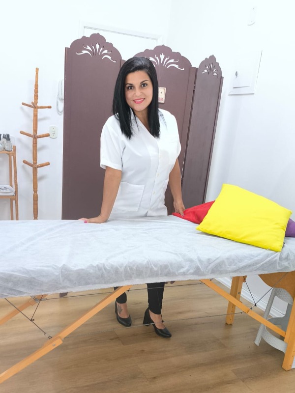 Cilla Oliveira — massoterapeuta em Méier, Rio de Janeiro