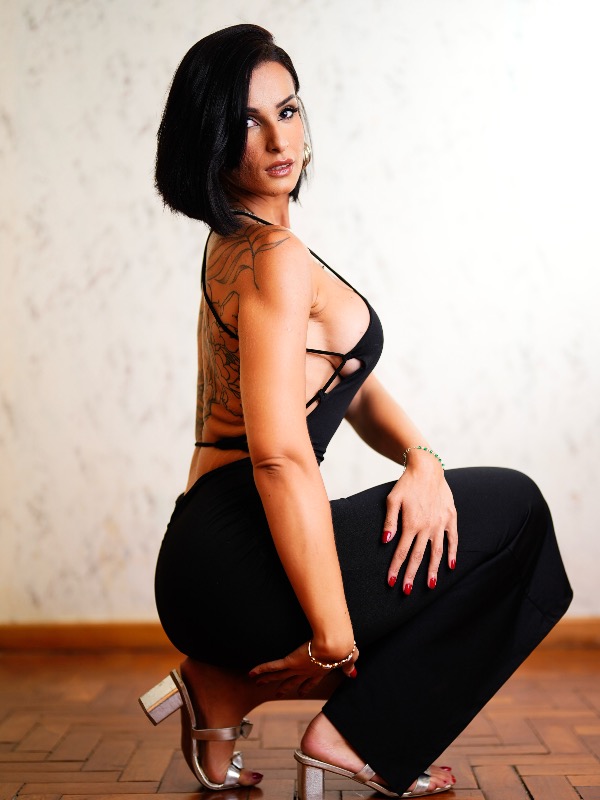 Massagem desportiva com Liz em Centro, Rio de Janeiro