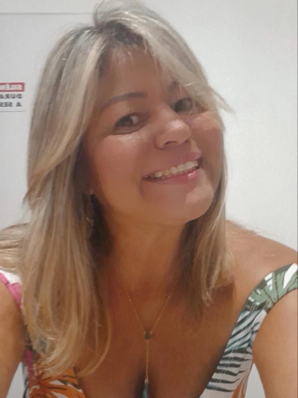 Ambiente de atendimento de Vania em Centro